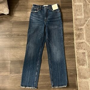 Abercrombie and Fitch 90’s Straight Ultra High Rise Jeans